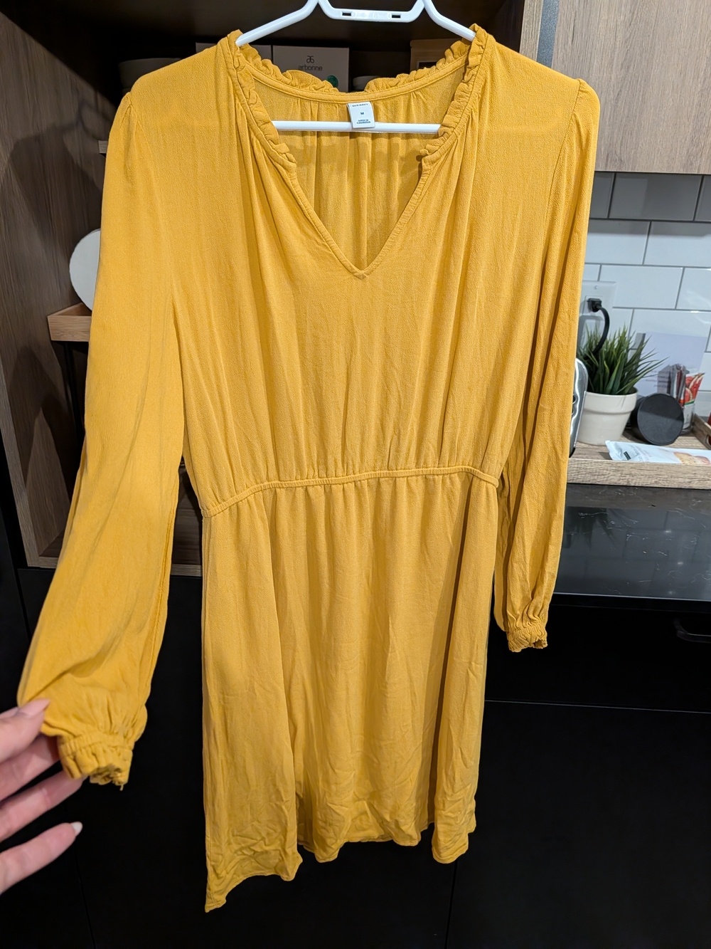 Old Navy Mustard V-Neck Long Sleeve Dress